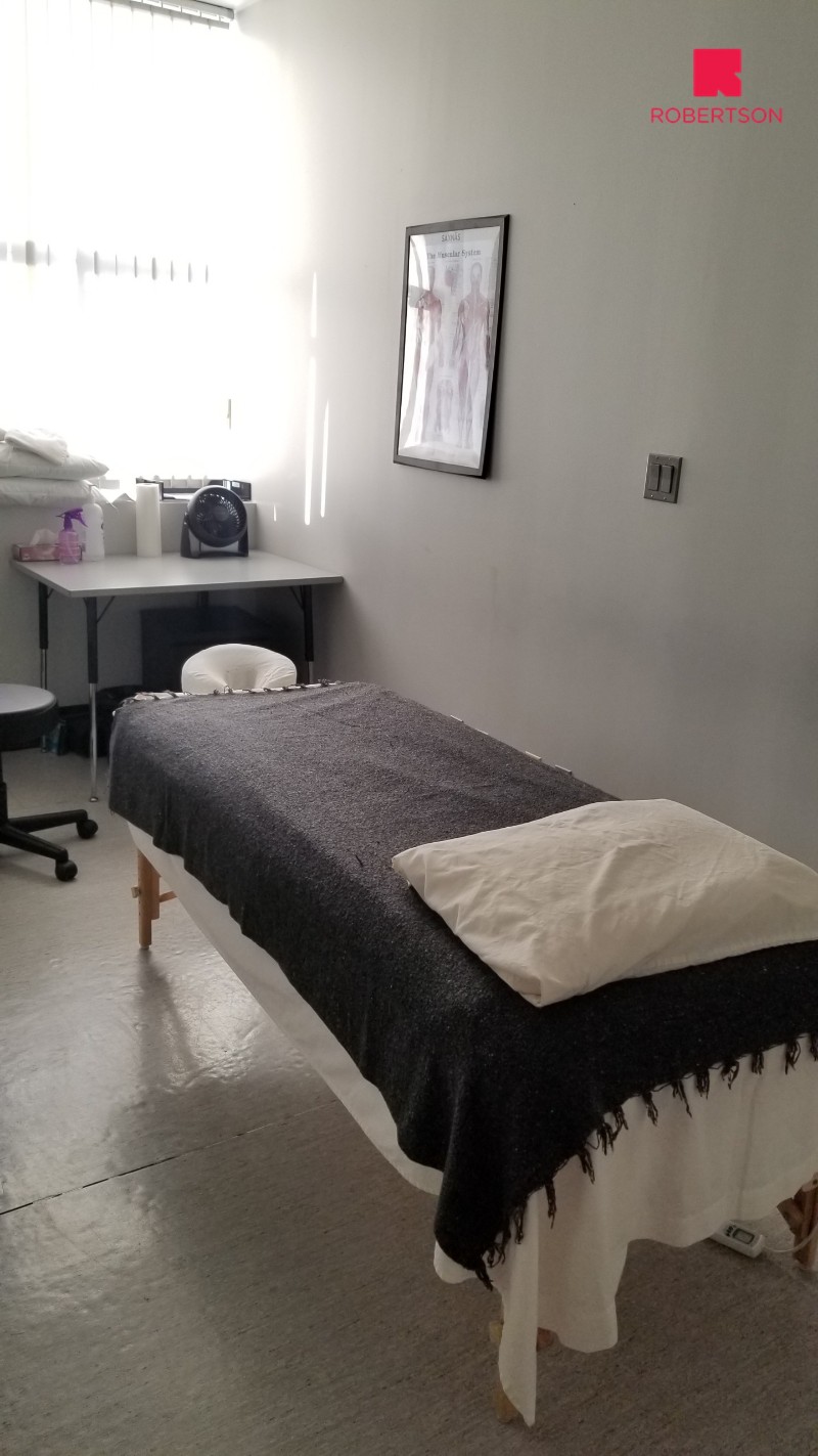 [캐나다유학] Robertson College Massage Clinic을 소개합니다! 관련 이미지 5