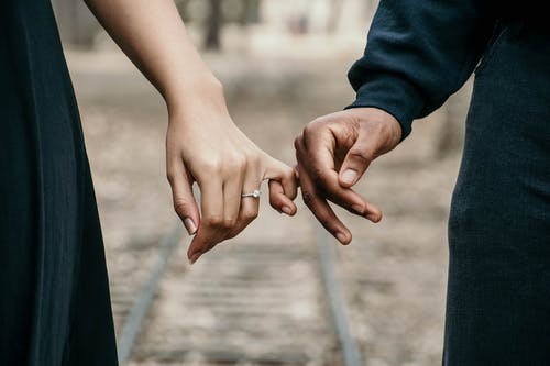 [배우자초청이민] 코로나 상황에도 초청 수속은 계속된다! 코로나에 1년만에 영주권 받았다고,,? 관련 이미지 1